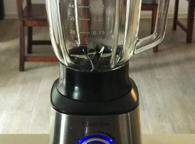 Grosse & Voll Ausgestattete Apartments, Studios, Doppelzimmer, Workspace, Parkplatz, Netflix, Prime & Schnelles Wifi In Ruhiger Lage Mit Garten Rudolstadt